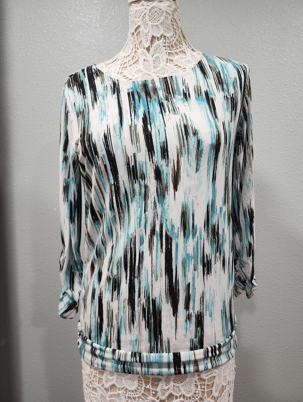 Easywear Chicos Women's Teal & Black Brushstroke Long Sleeve Top Chicos 1